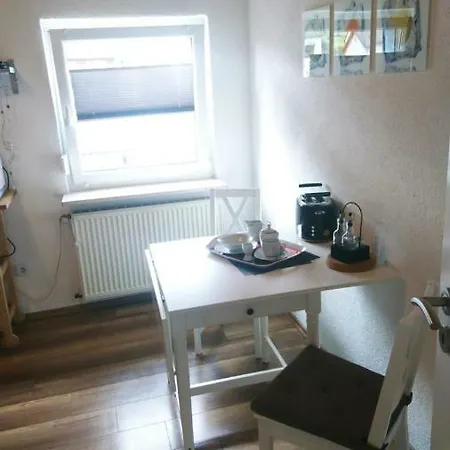 Ferienwohnung Im Blauen Haus Apartman *